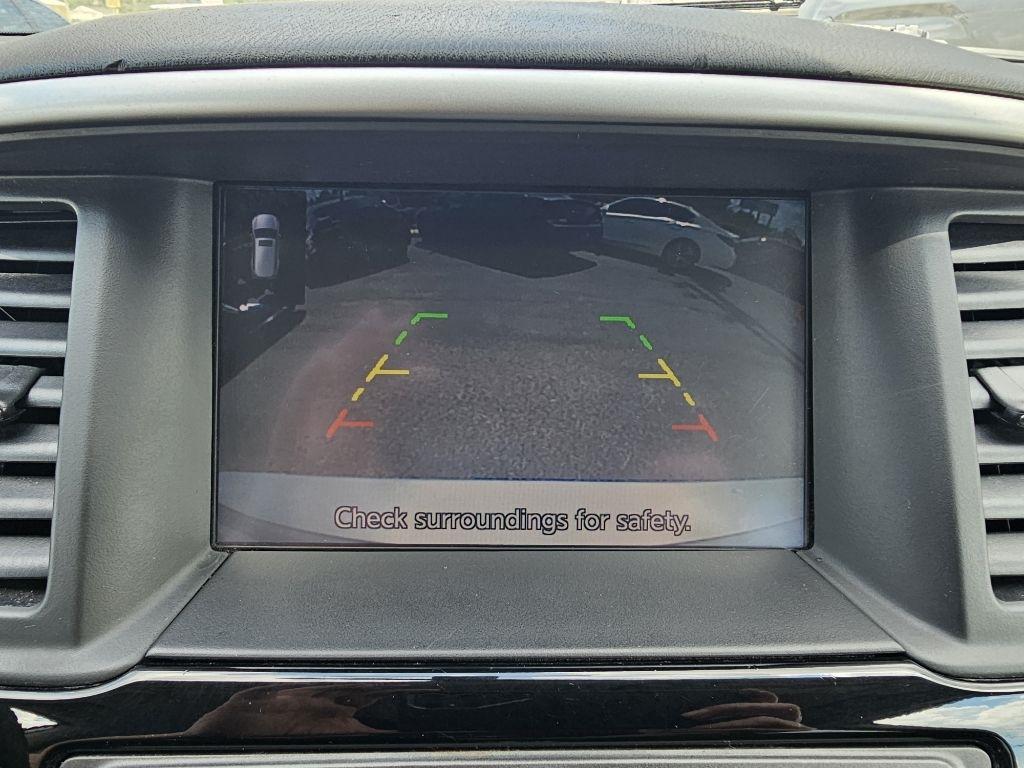 Nissan Pathfinder SV 4WD 2020