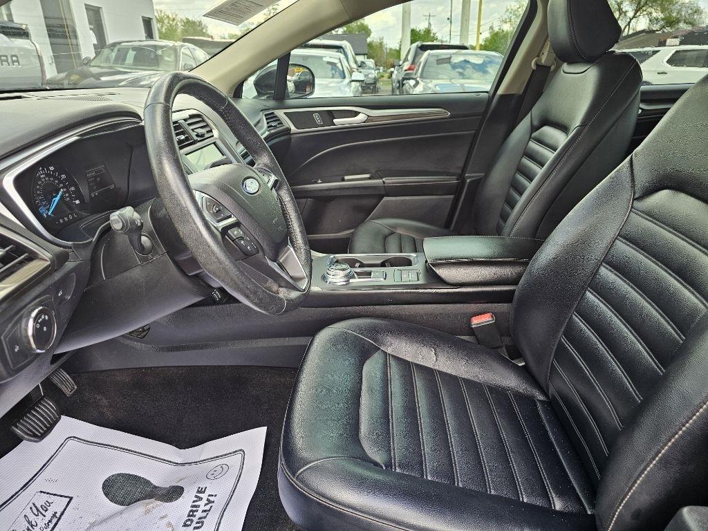 Ford Fusion SEL 2020