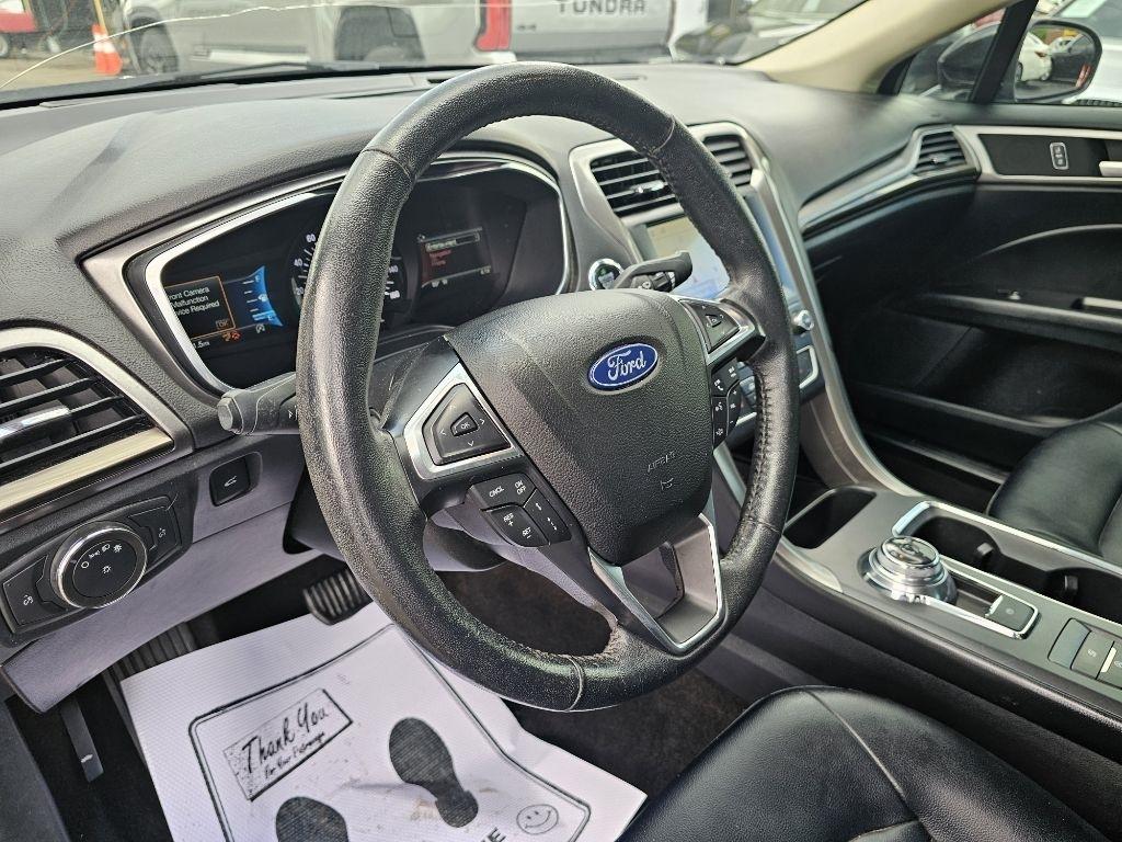 Ford Fusion SEL 2020