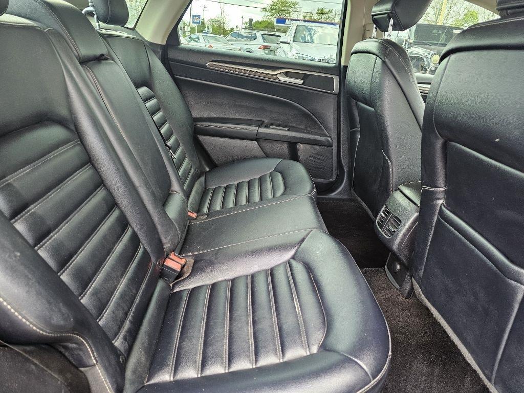 Ford Fusion SEL 2020