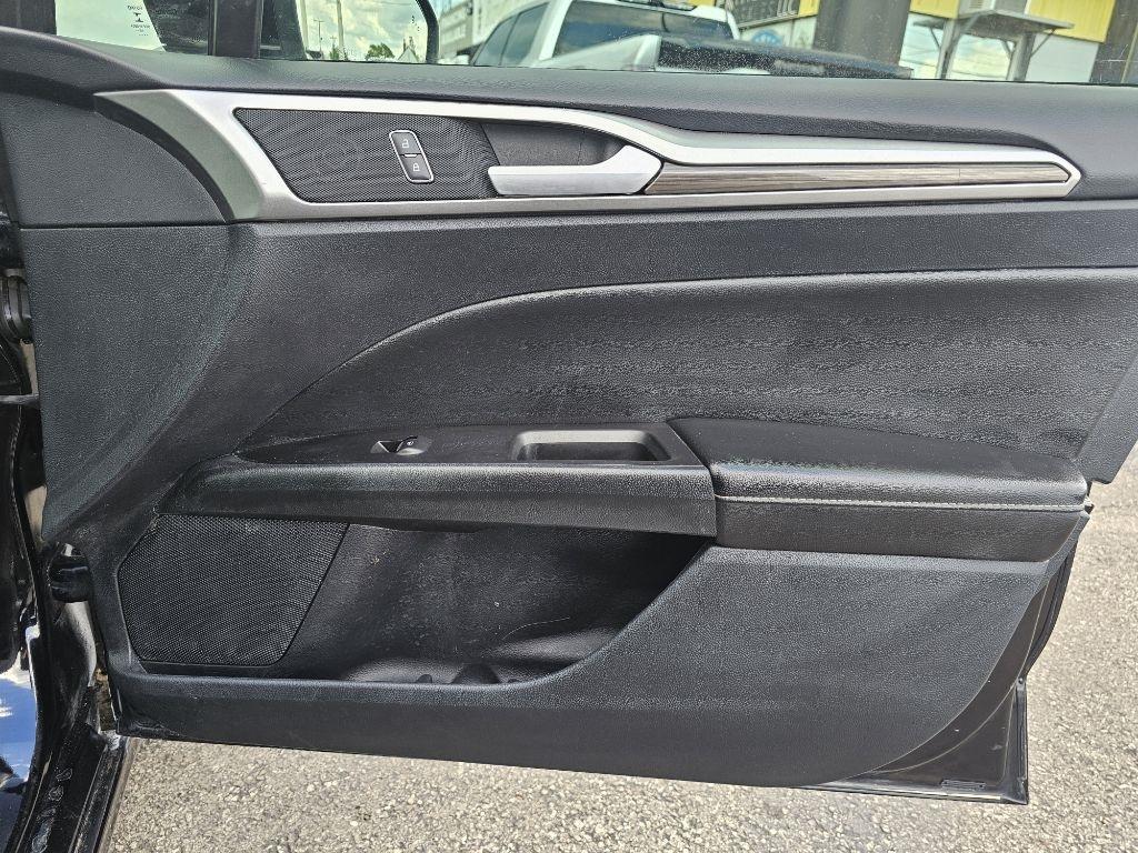 Ford Fusion SEL 2020