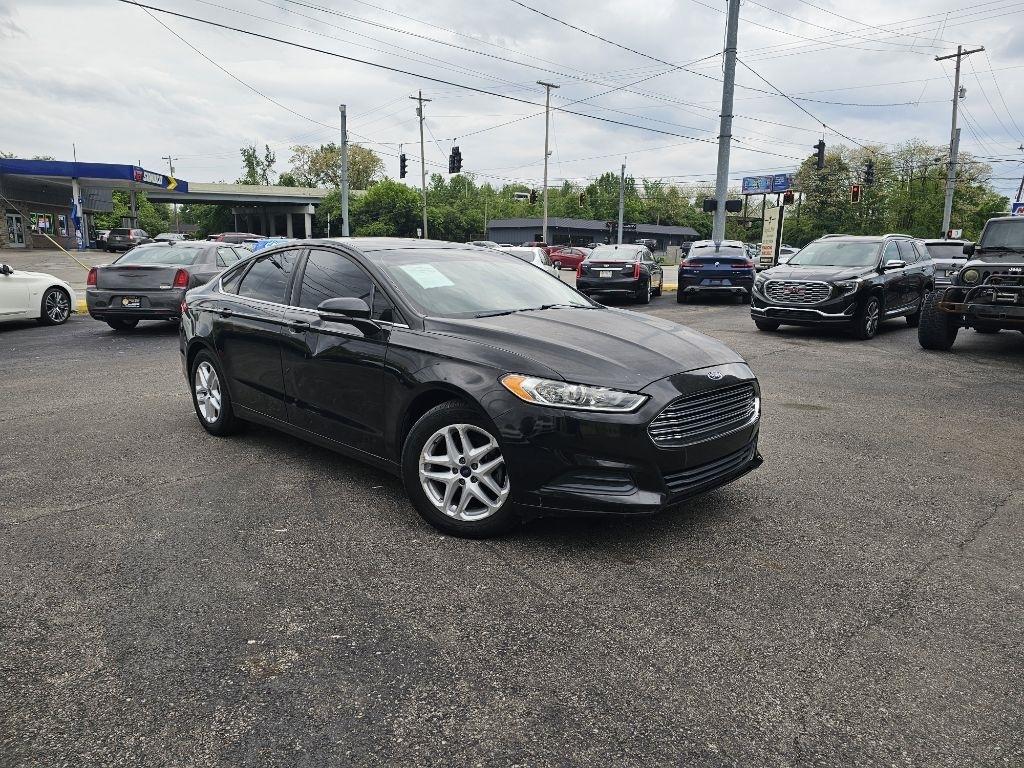 Ford Fusion SE 2015