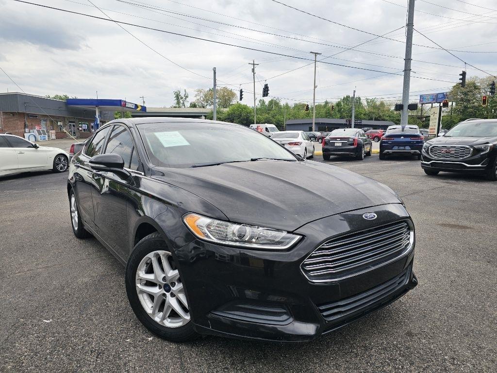 Ford Fusion SE 2015
