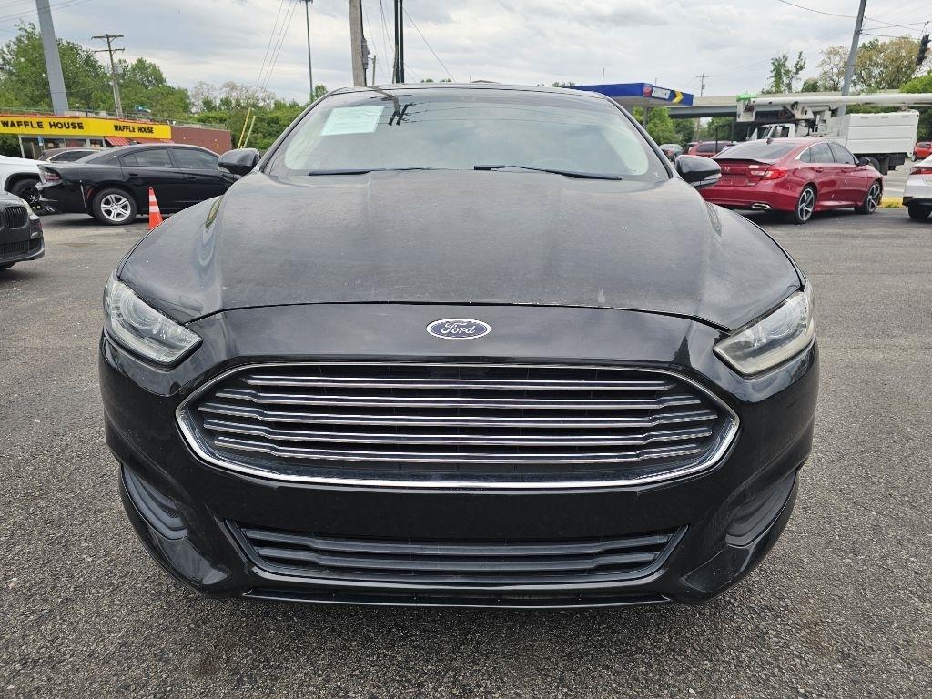 Ford Fusion SE 2015