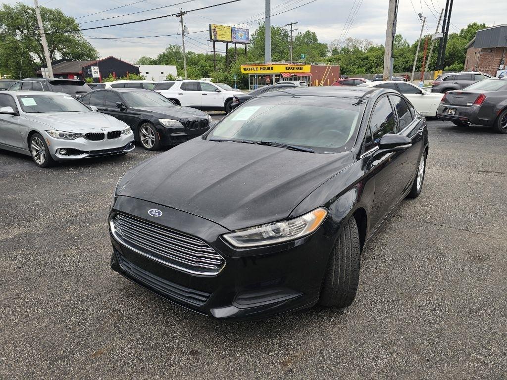 Ford Fusion SE 2015