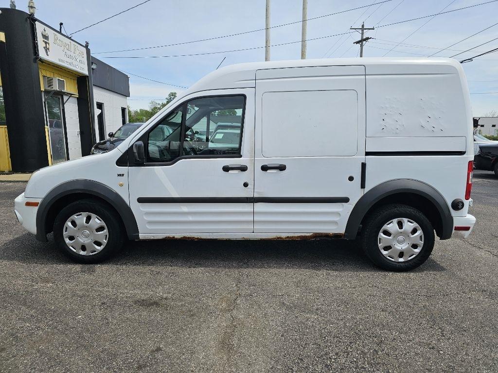 Ford Transit Connect XLT with Side and Rear Door Glass 2010