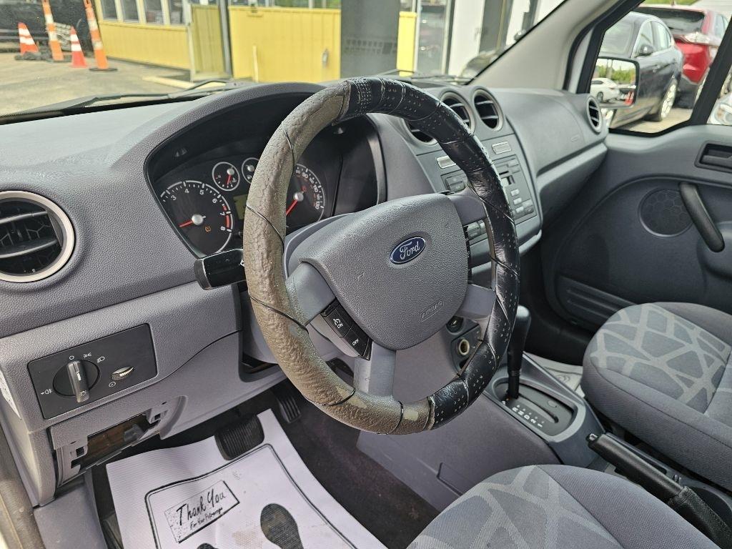 Ford Transit Connect XLT with Side and Rear Door Glass 2010