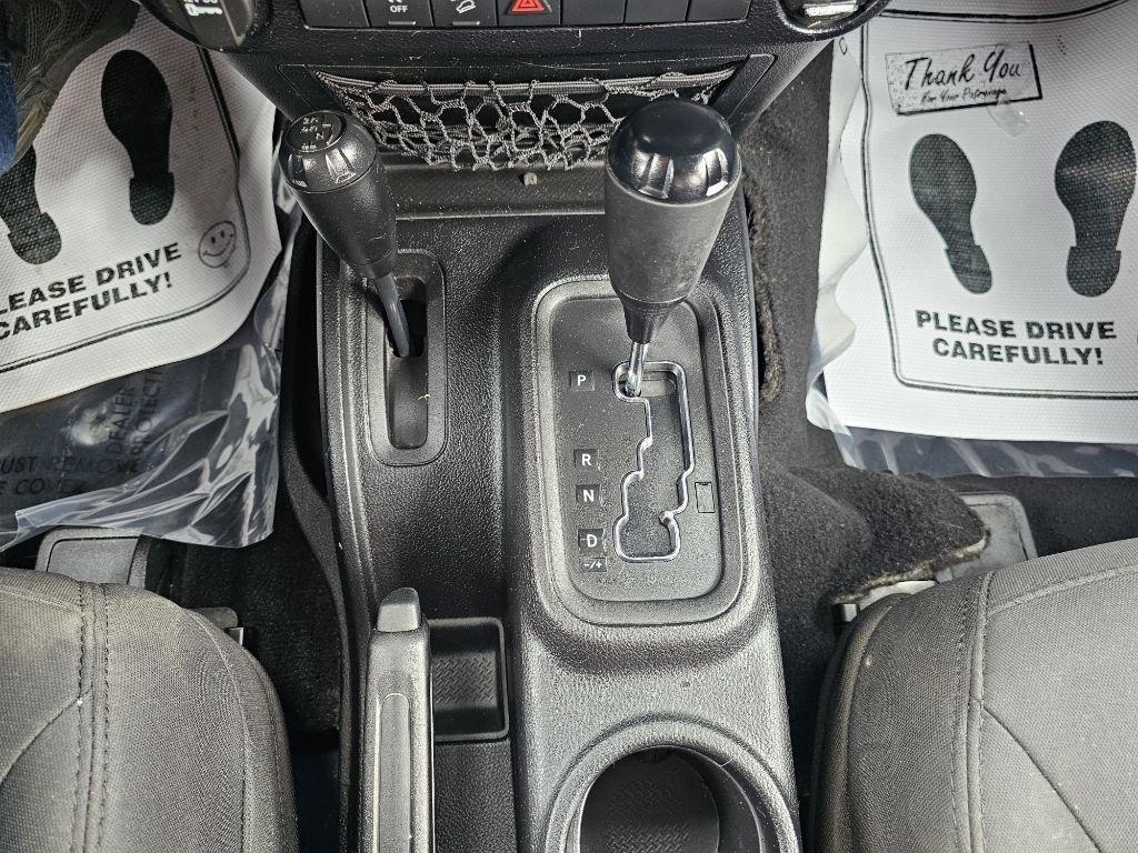 Jeep Wrangler Sport 4WD 2015