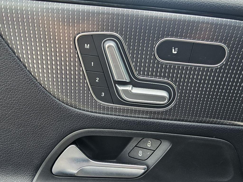 Mercedes-Benz GLB-Class GLB 250 4MATIC 2020