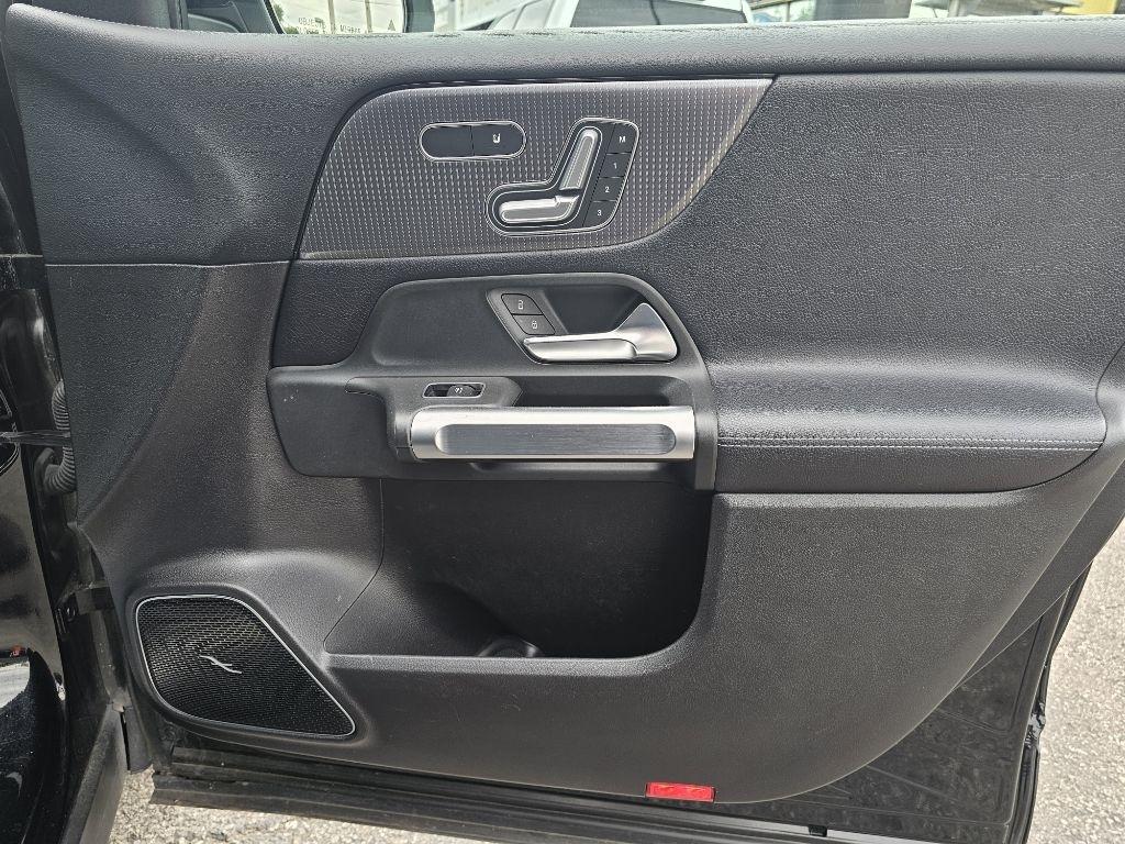Mercedes-Benz GLB-Class GLB 250 4MATIC 2020