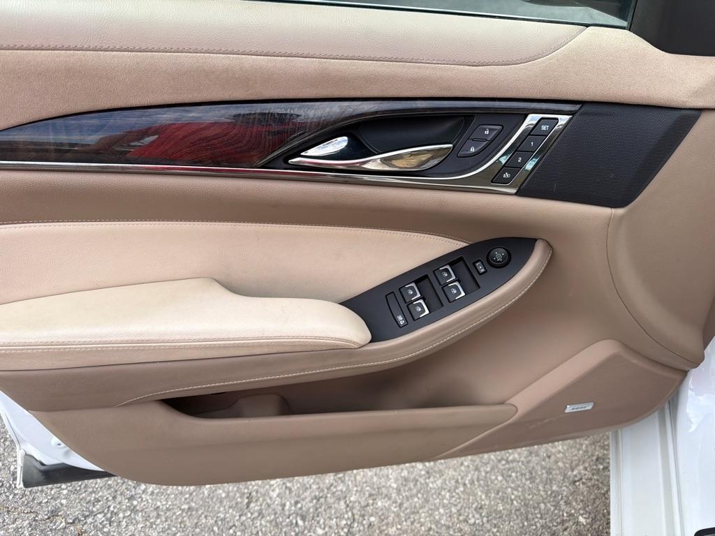 Cadillac CTS 2.0L Turbo Luxury RWD 2016
