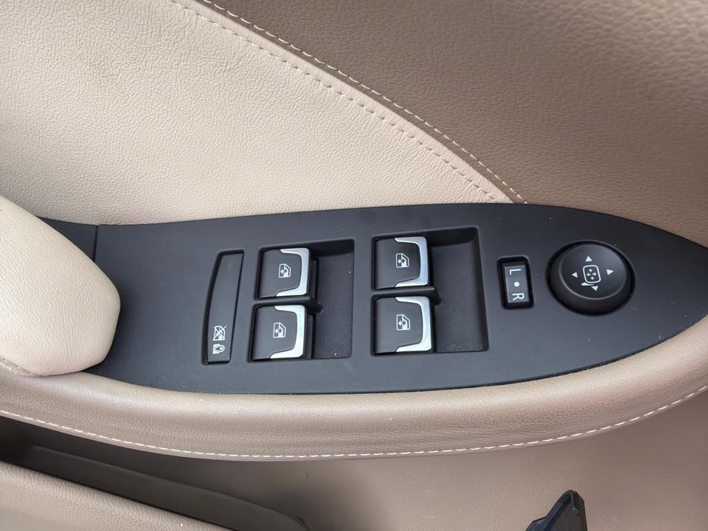 Cadillac CTS 2.0L Turbo Luxury RWD 2016
