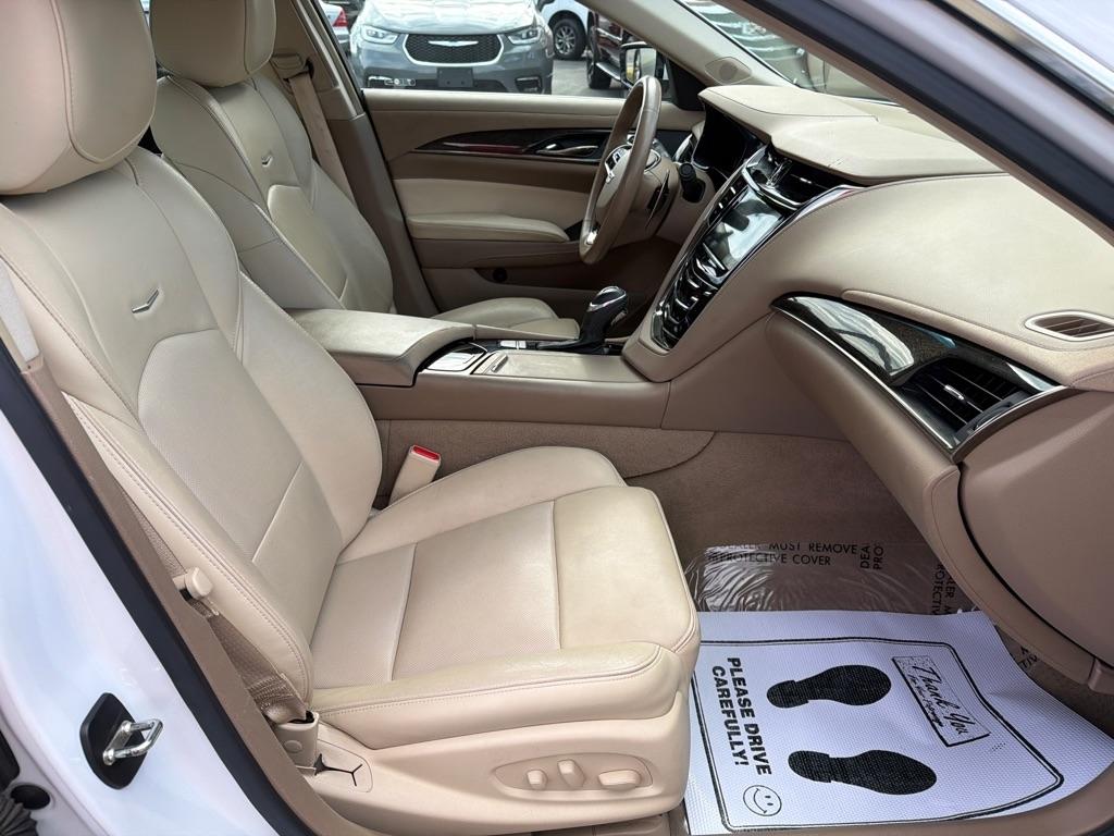 Cadillac CTS 2.0L Turbo Luxury RWD 2016