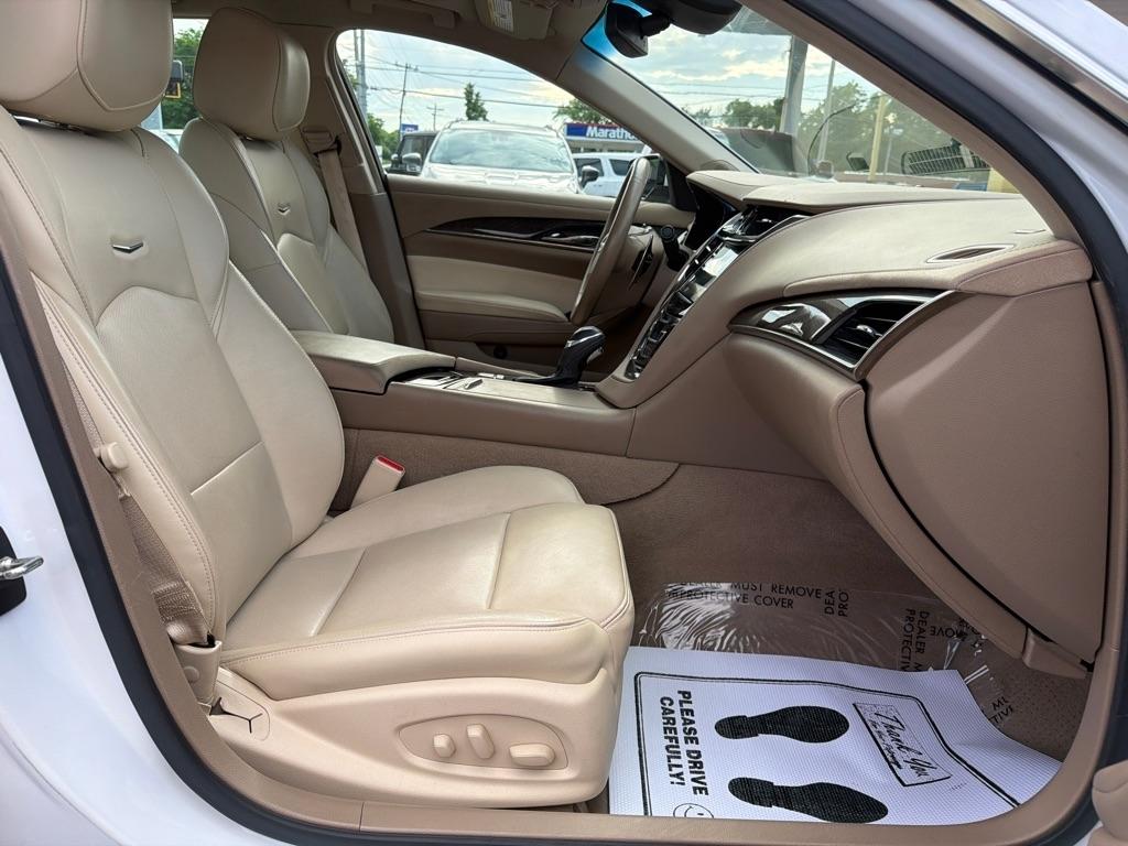 Cadillac CTS 2.0L Turbo Luxury RWD 2016