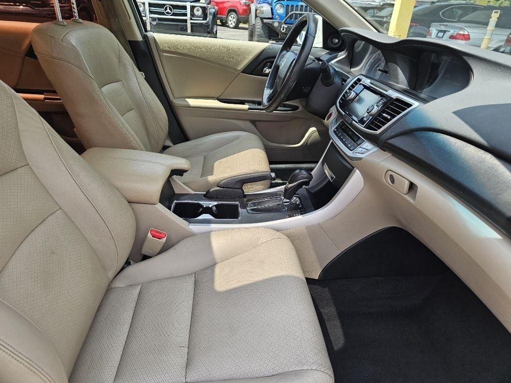 Honda Accord EX-L V6 Sedan AT 2015