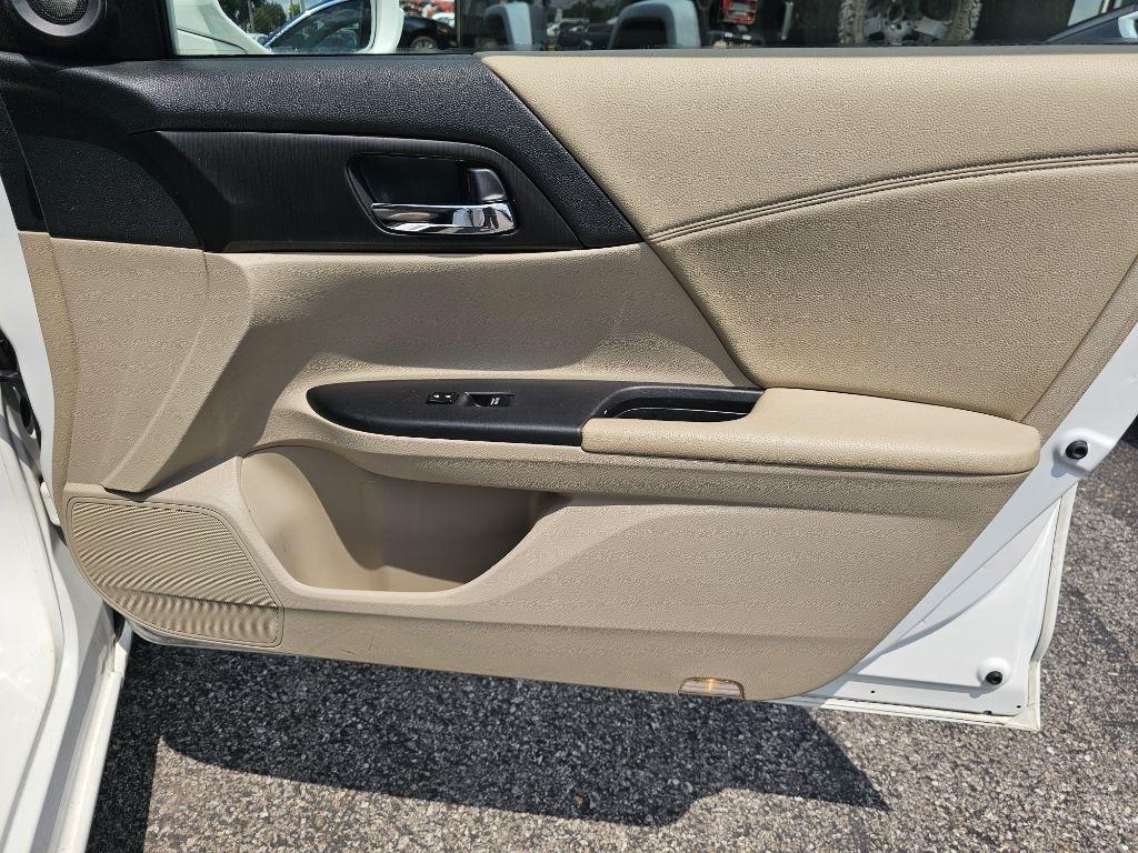 Honda Accord EX-L V6 Sedan AT 2015
