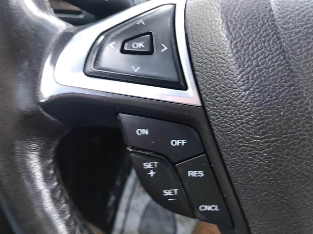Ford Fusion SE 2016