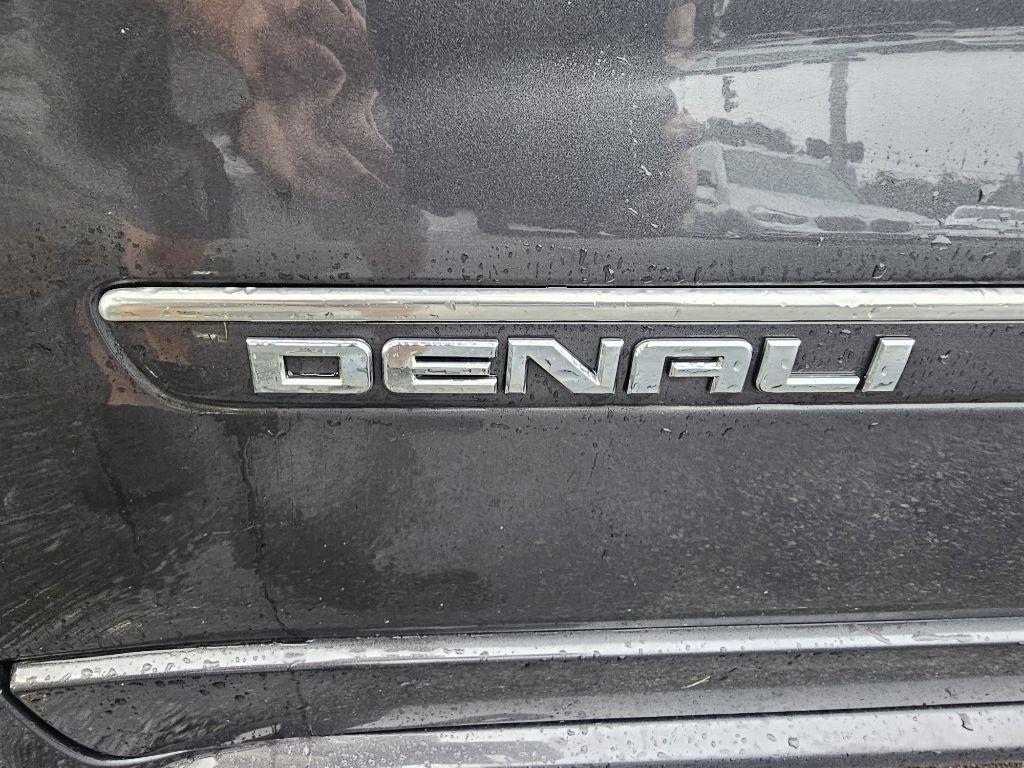GMC Acadia Denali AWD 2015