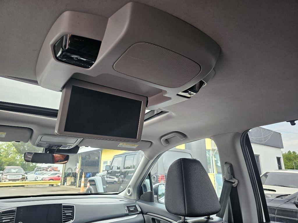 Honda Pilot EX-L w/Navigation and RES 2019