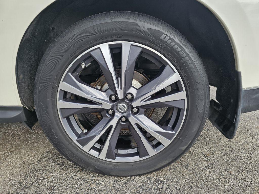 Nissan Pathfinder Platinum 4WD 2019
