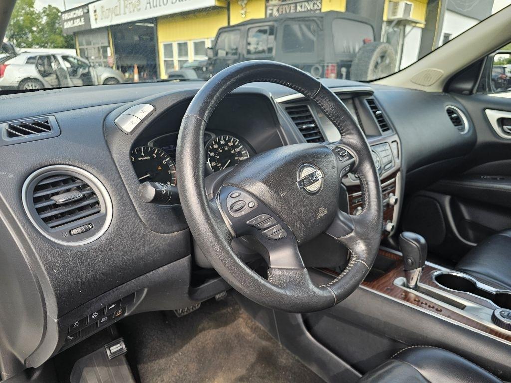Nissan Pathfinder Platinum 4WD 2019