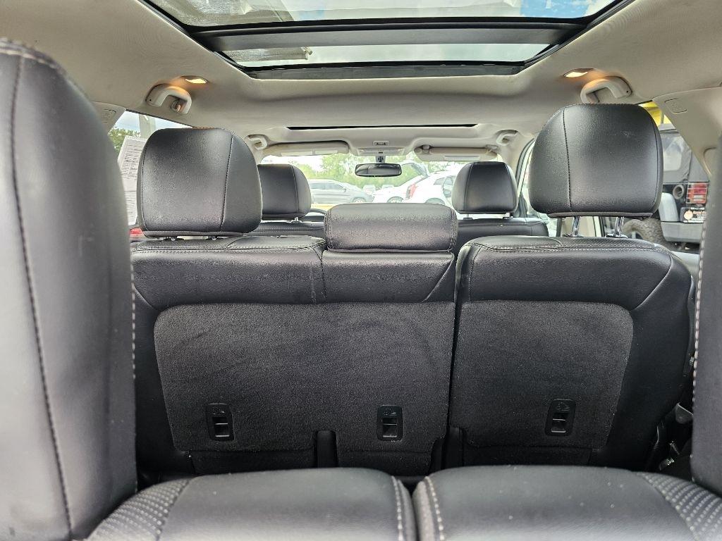 Nissan Pathfinder Platinum 4WD 2019