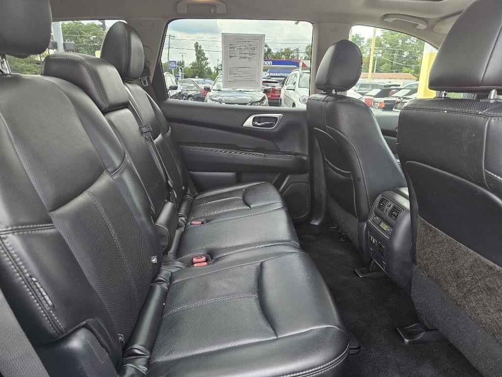 Nissan Pathfinder Platinum 4WD 2019