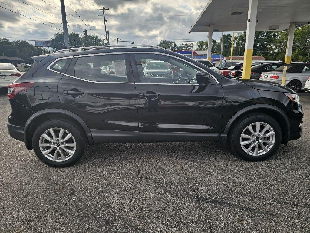 Nissan Rogue Sport SV AWD 2022