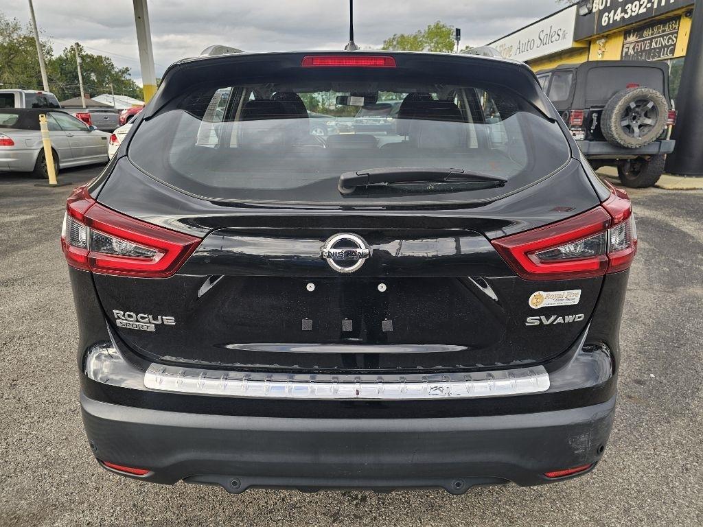 Nissan Rogue Sport SV AWD 2022