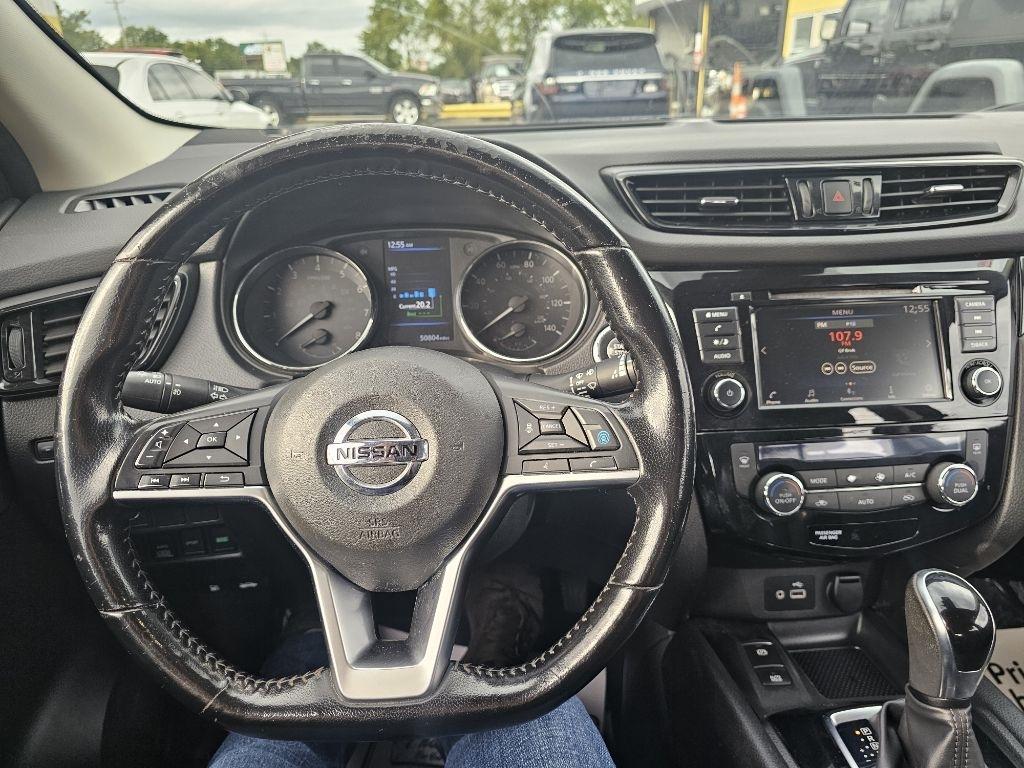 Nissan Rogue Sport SV AWD 2022