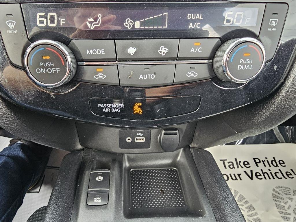 Nissan Rogue Sport SV AWD 2022