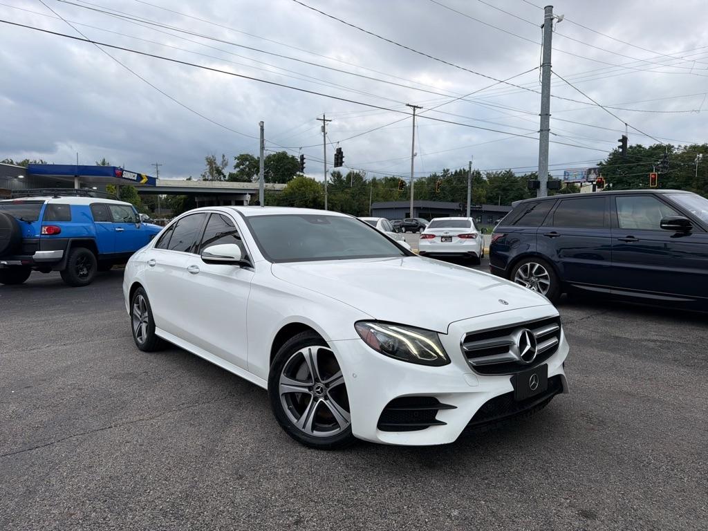 Mercedes-Benz E-Class E300 Luxury 4MATIC Sedan 2017