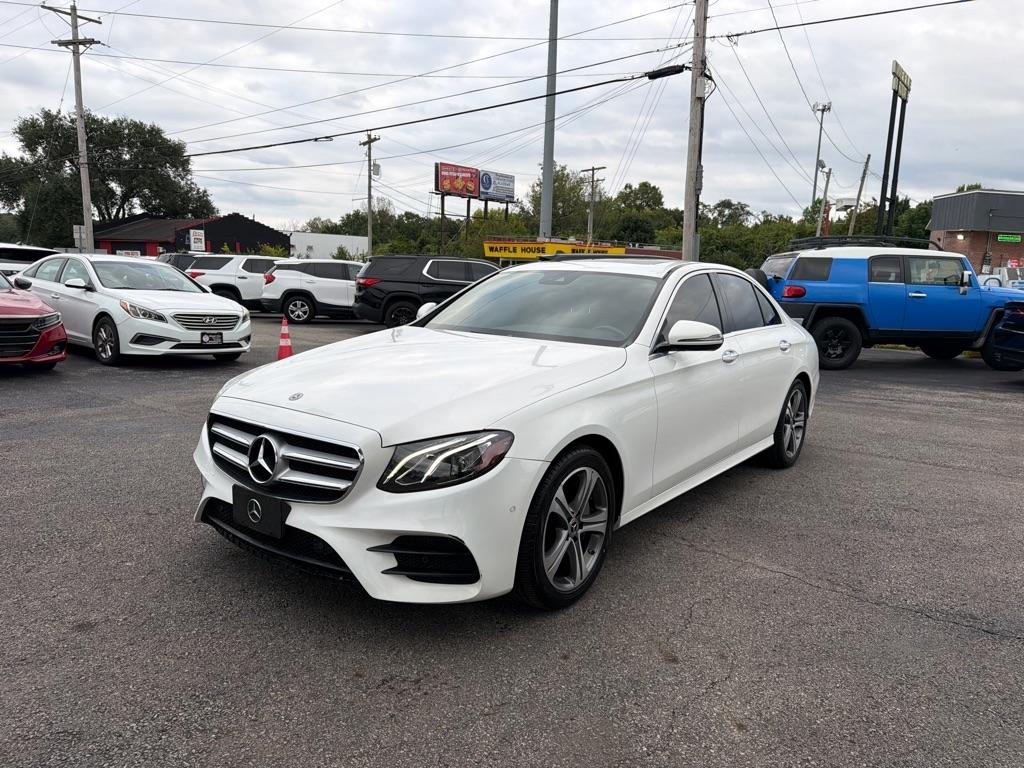 Mercedes-Benz E-Class E300 Luxury 4MATIC Sedan 2017
