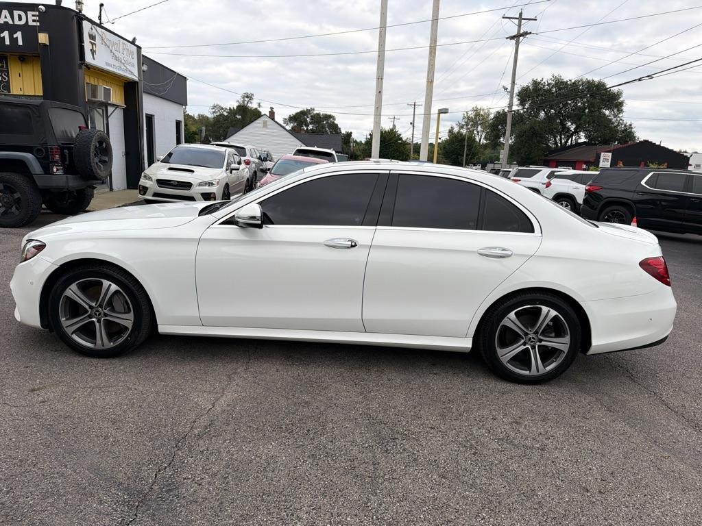 Mercedes-Benz E-Class E300 Luxury 4MATIC Sedan 2017