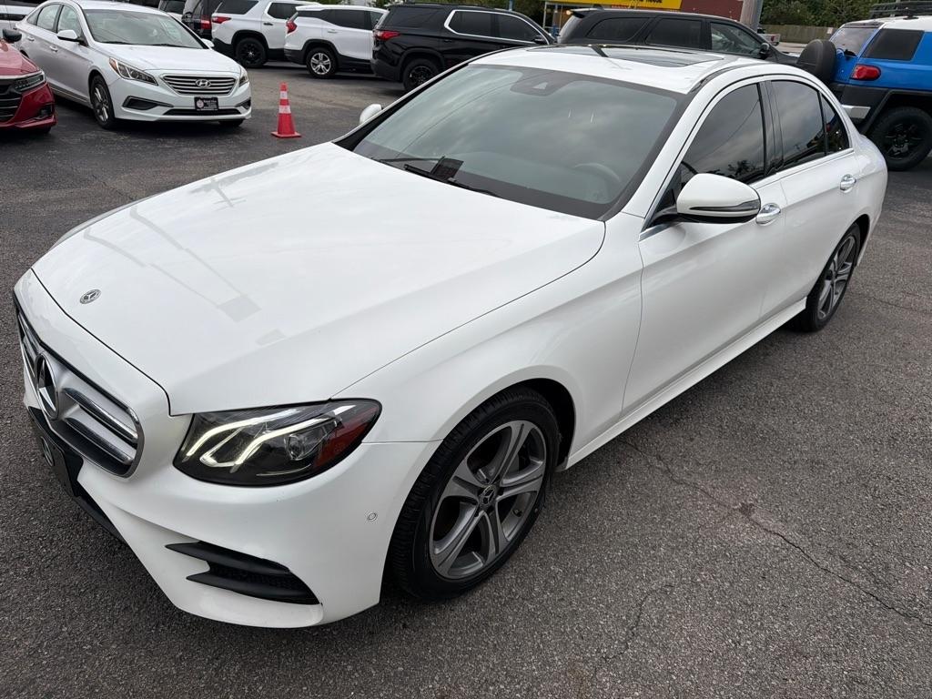 Mercedes-Benz E-Class E300 Luxury 4MATIC Sedan 2017
