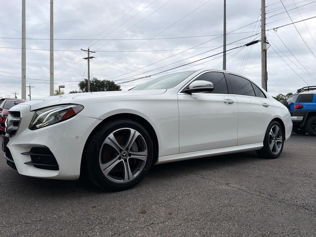 Mercedes-Benz E-Class E300 Luxury 4MATIC Sedan 2017