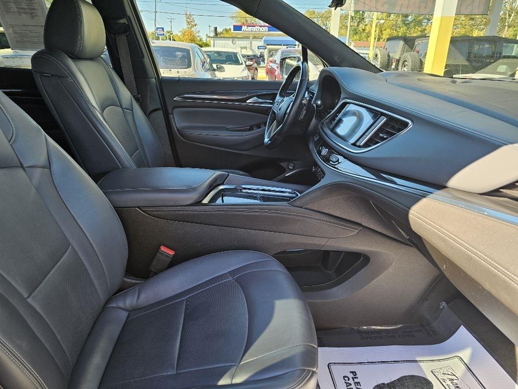 Buick Enclave Premium AWD 2022