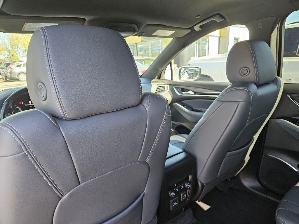 Buick Enclave Premium AWD 2022