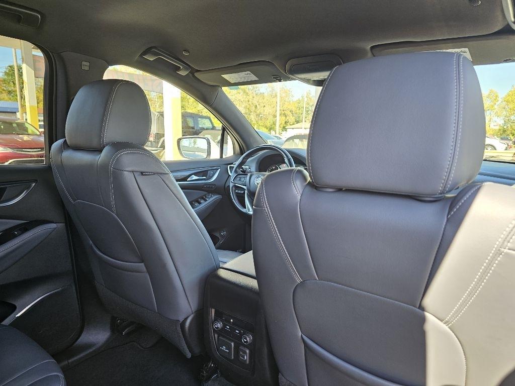Buick Enclave Premium AWD 2022