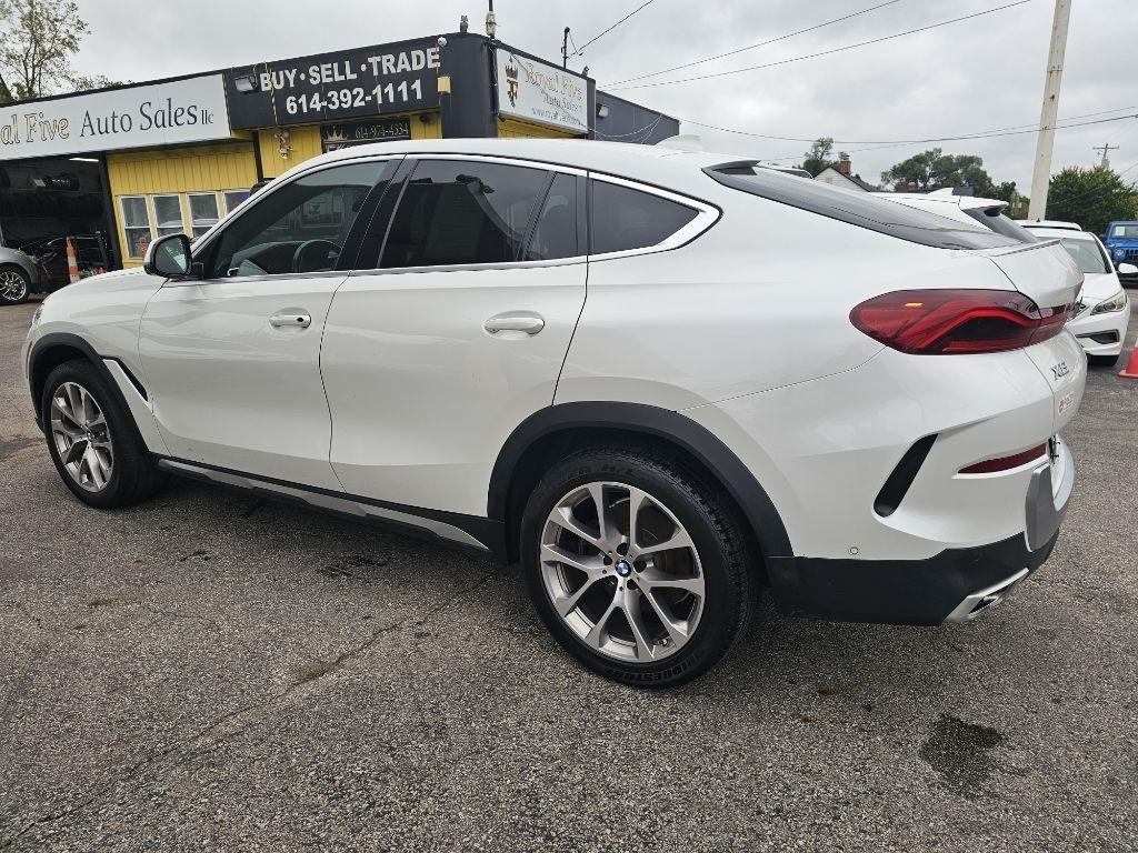 BMW X6 xDrive40i 2021