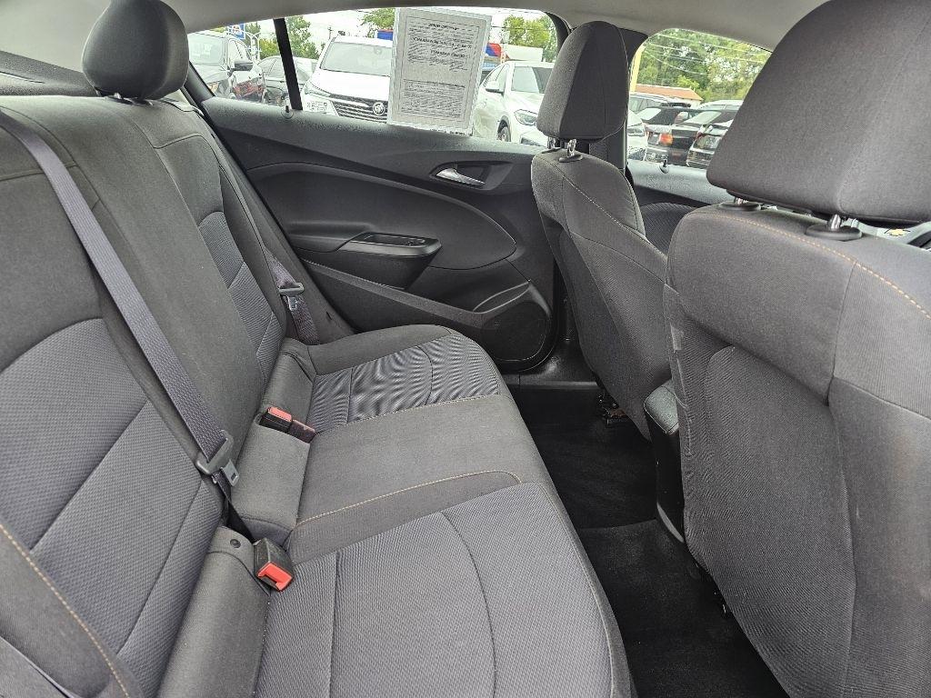 Chevrolet Cruze LS Auto 2017