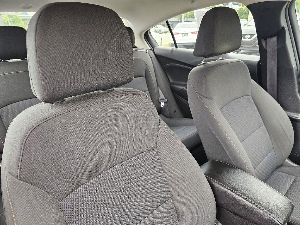 Chevrolet Cruze LS Auto 2017