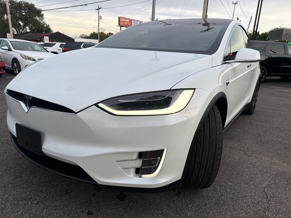 Tesla Model X 90D 2017