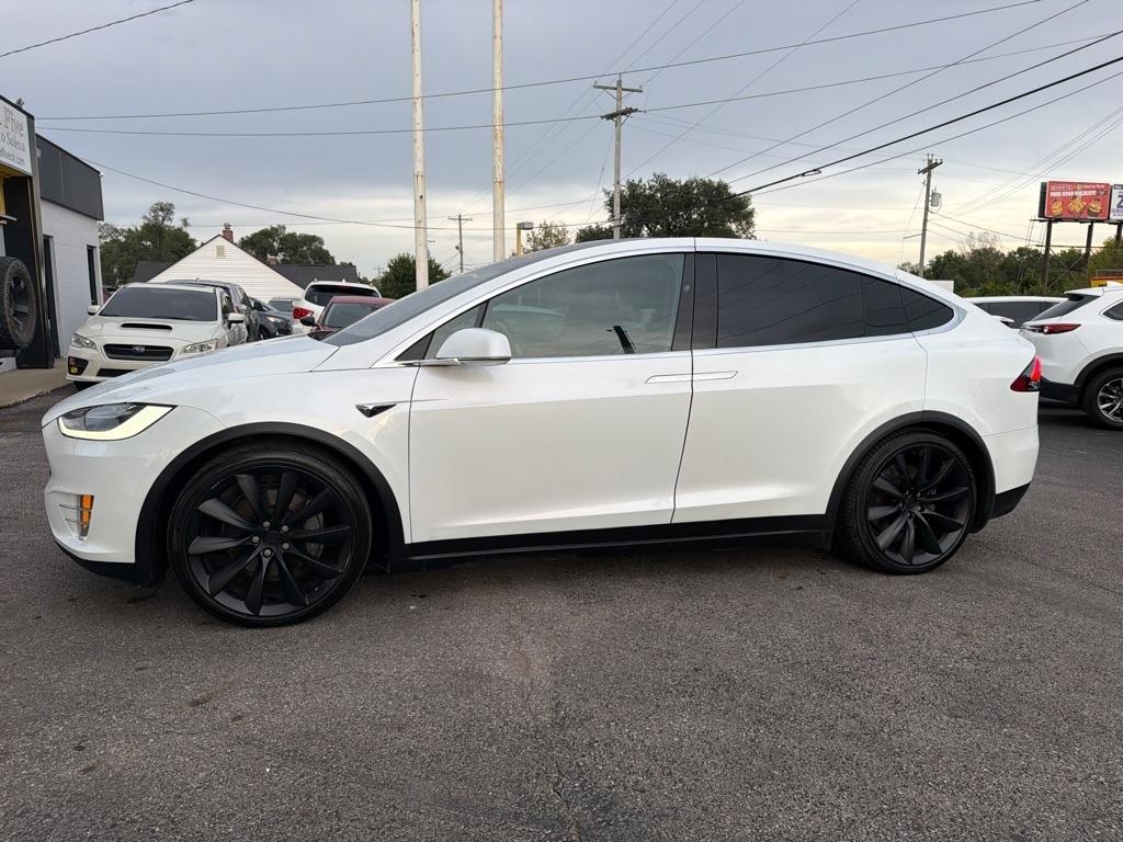 Tesla Model X 90D 2017