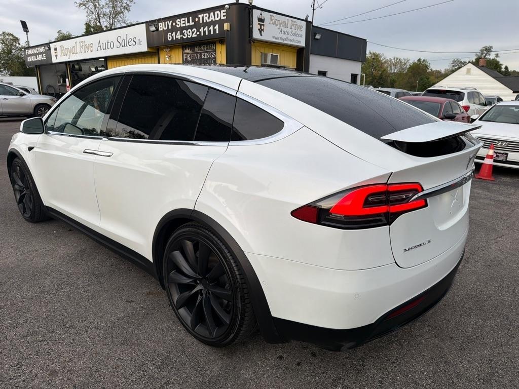 Tesla Model X 90D 2017