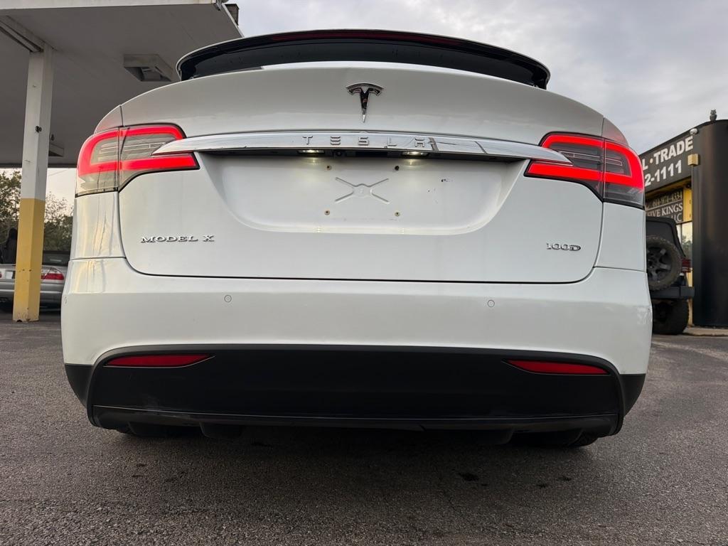 Tesla Model X 90D 2017