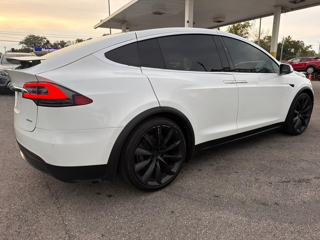 Tesla Model X 90D 2017