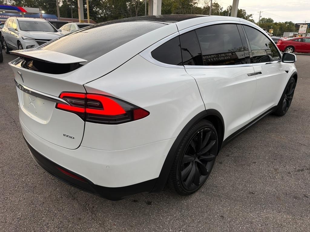 Tesla Model X 90D 2017