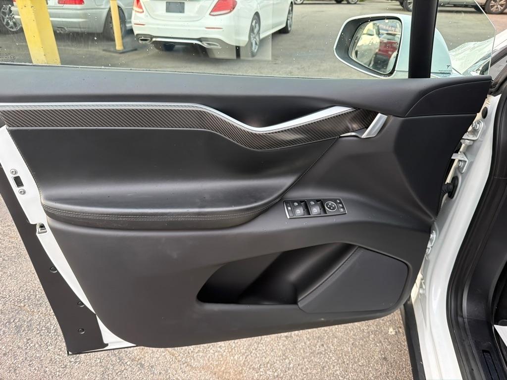 Tesla Model X 90D 2017
