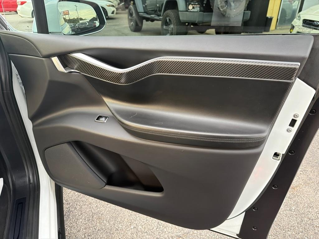 Tesla Model X 90D 2017